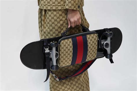 grippe de skate gucci